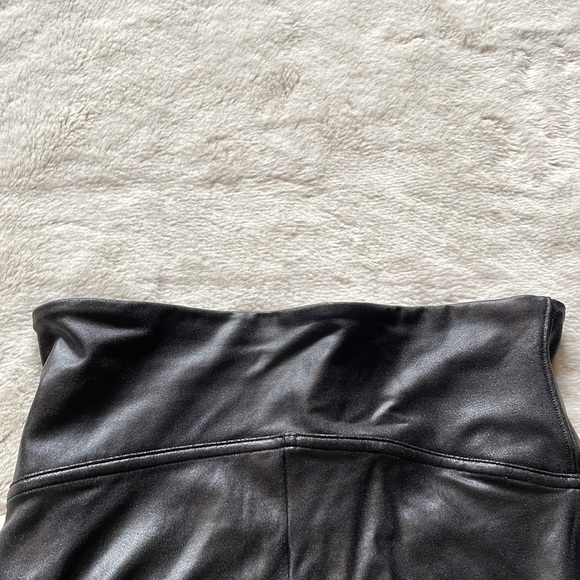 Spanx leggings by Anthropologie - Picture 5 of 8